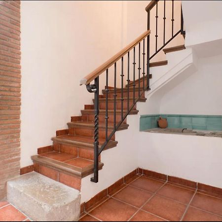 Apartamentos Centro Historico A Los Pies De La Alhambra Гранада Экстерьер фото