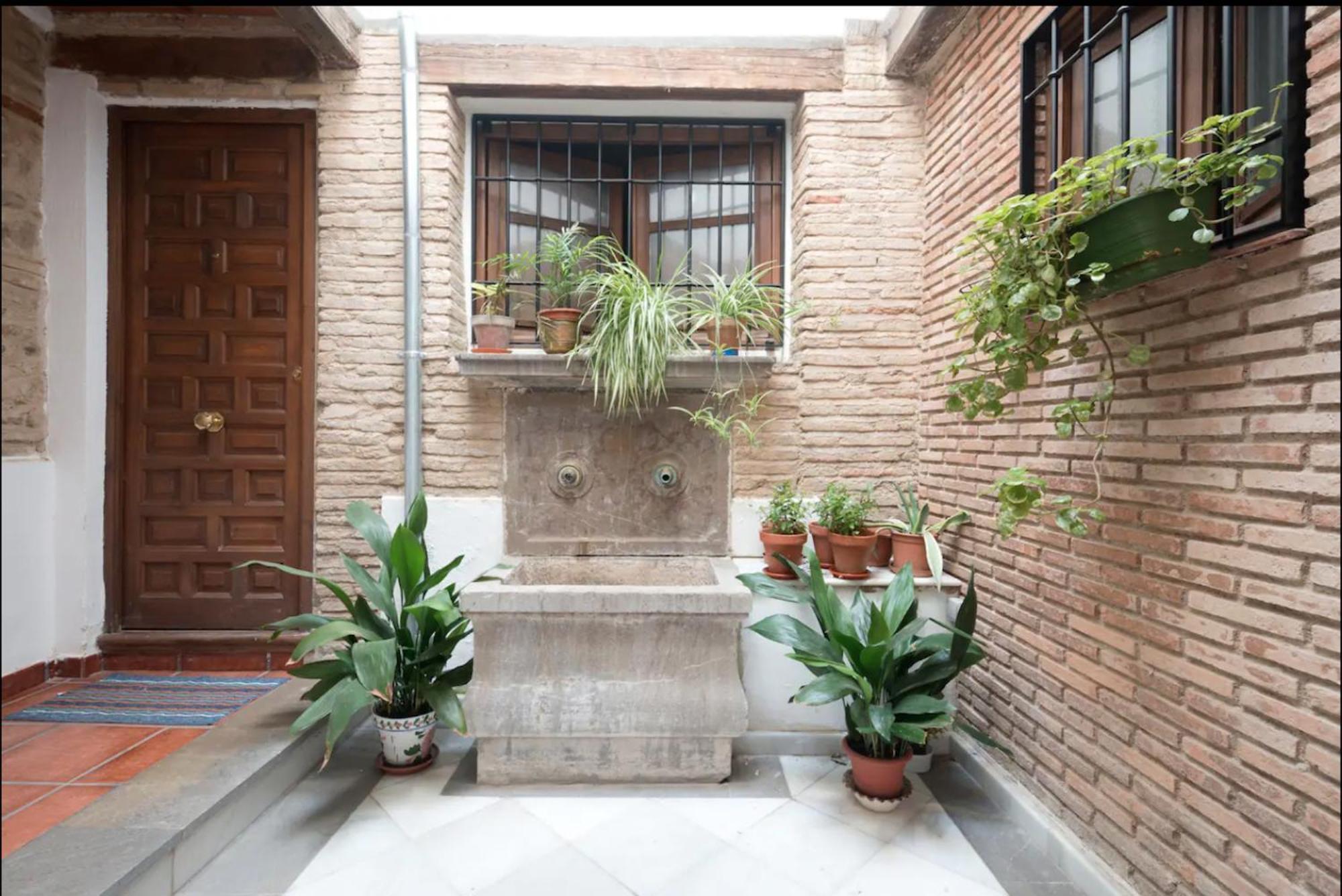 Apartamentos Centro Historico A Los Pies De La Alhambra Гранада Экстерьер фото